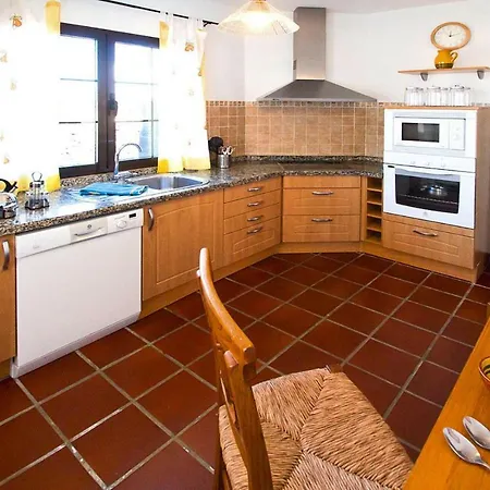 Holiday Homes - Ace02015-fyc *